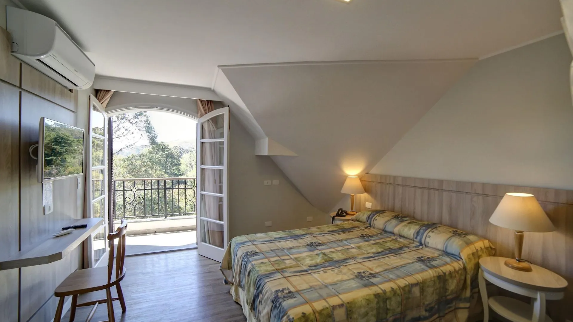 Moinho Italia Hotel Campos do Jordão 3*,  البرازيل